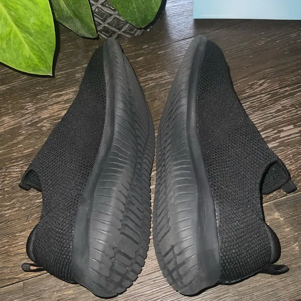 Skechers Black Stretch Fit Air-Cooled Memory Foam Slip On Sneaker 8.5 - Image 6