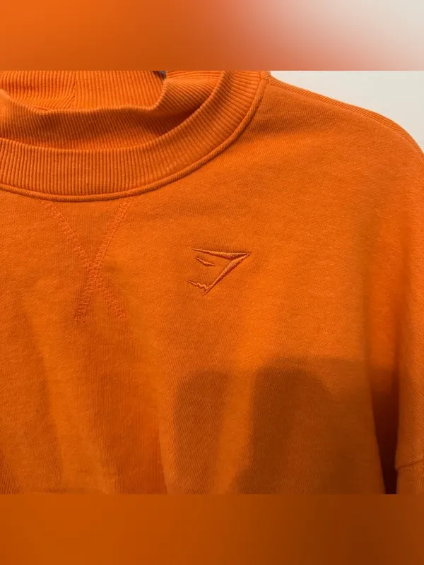 Gymshark training cropped sweatshirt - Image 2