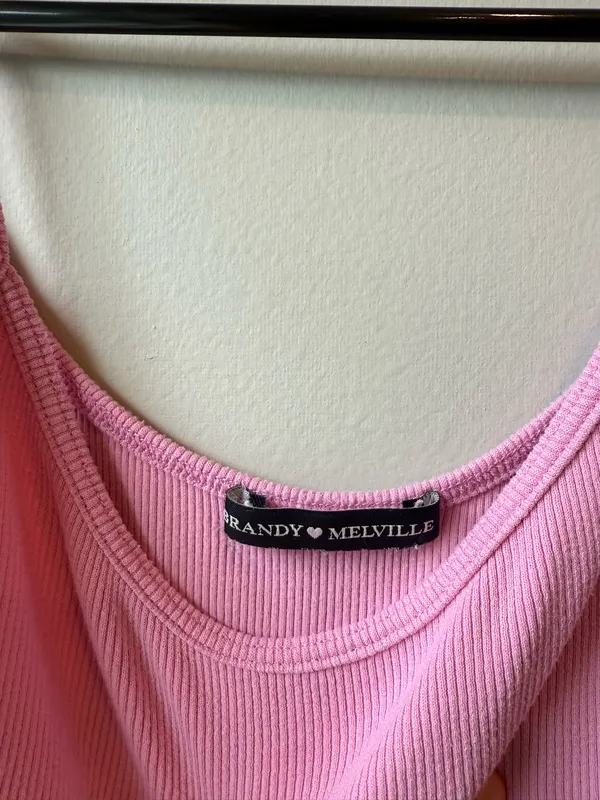 Brandy Melville Pink Cropped Tank Top - Image 2