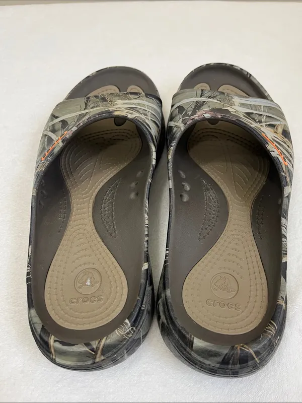 Crocs Modi Realtree Slide Sandals Men's Size 7 Women's Size 9 - Image 4