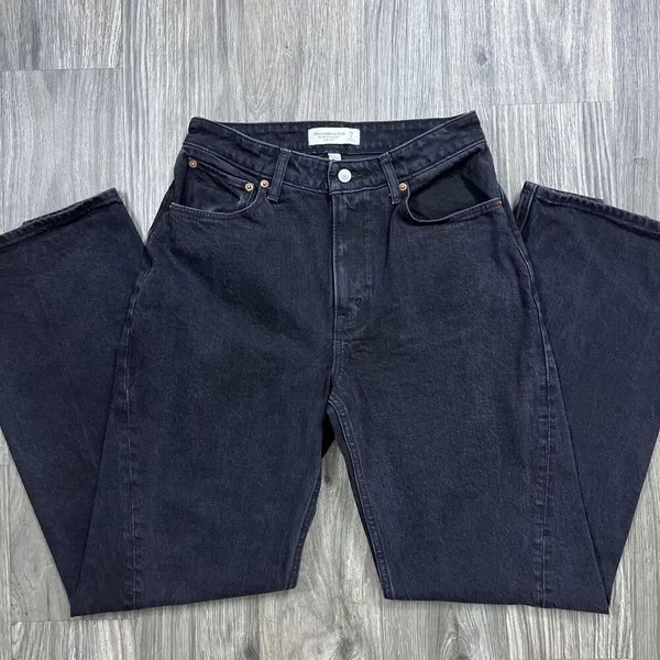Abercrombie 90s Relaxed Fit High Rise Jeans Black Size 28 / 6 Curve Love - Image 7