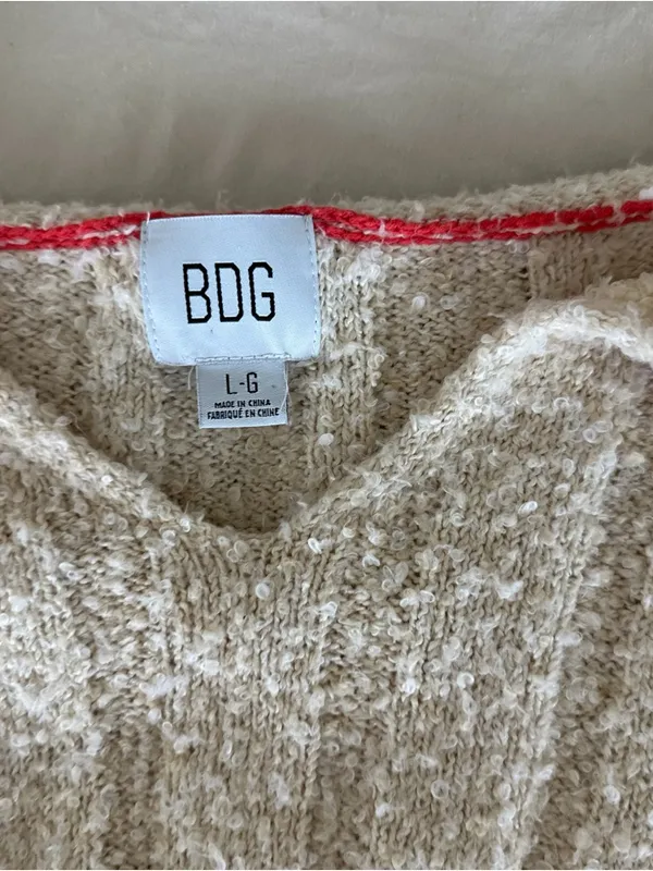 Cream BDG sweater red stitching - Image 3