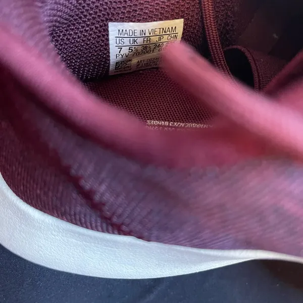 🦋Adidas Women's Tubular Shadow Maroon, Size 7 - Image 5