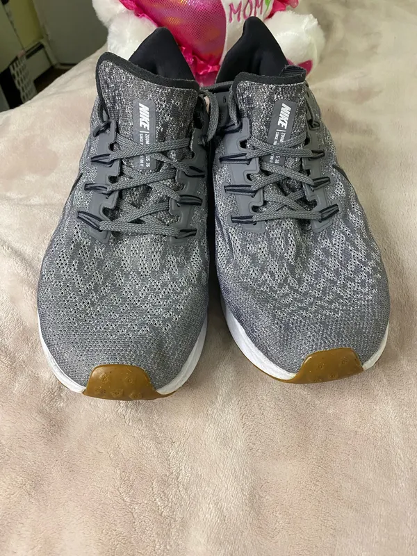 Nike Air Zoom Pegasus 36 Running Shoes Women’s Size 11.5 - Image 2