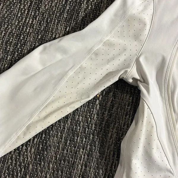 Lululemon Sleek Essentials Full Zip Jacket Running Size 4 - Image 3