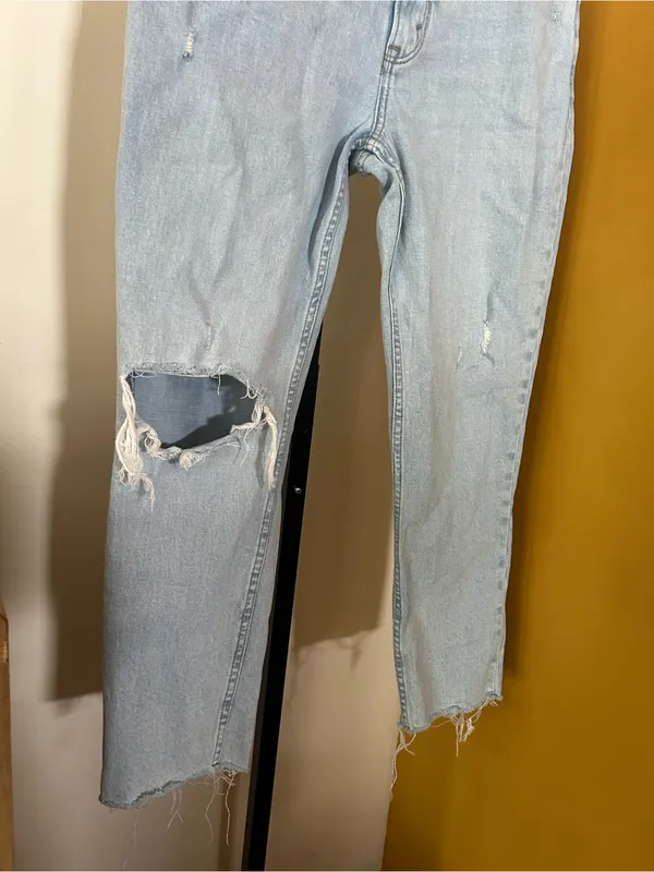 Abercrombie & Fitch Skinny High Rise Jeans Distressed Light Wash Size‎ 32 / 14 - Image 4