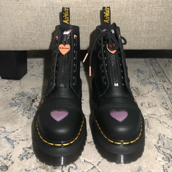 Dr. Martens Sinclair Heart Platform Boot - Image 7