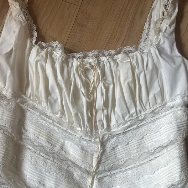 House of CB WHITE DRESS - Image 3
