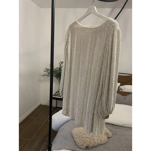 NWT Retrofete Grace Sequined Mini Dress Pearl Size Medium - Image 2