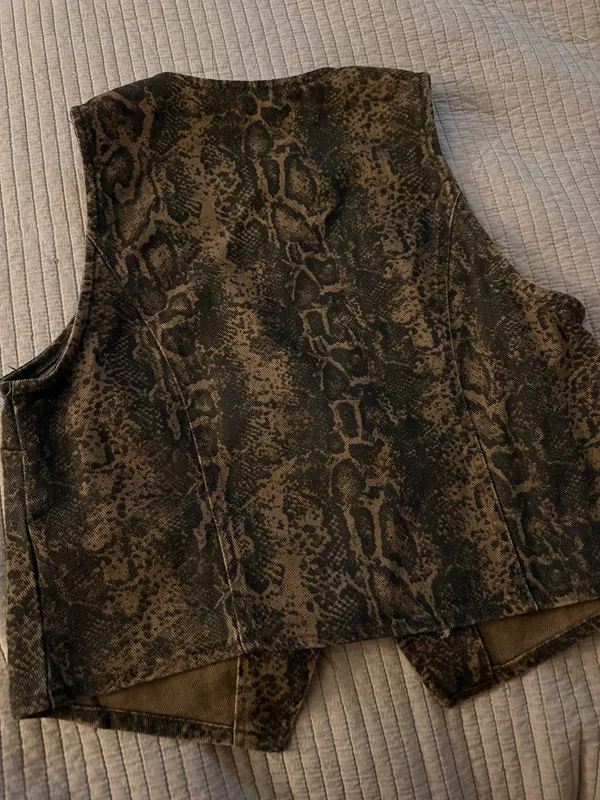 Vigoss denim vest  - Image 3