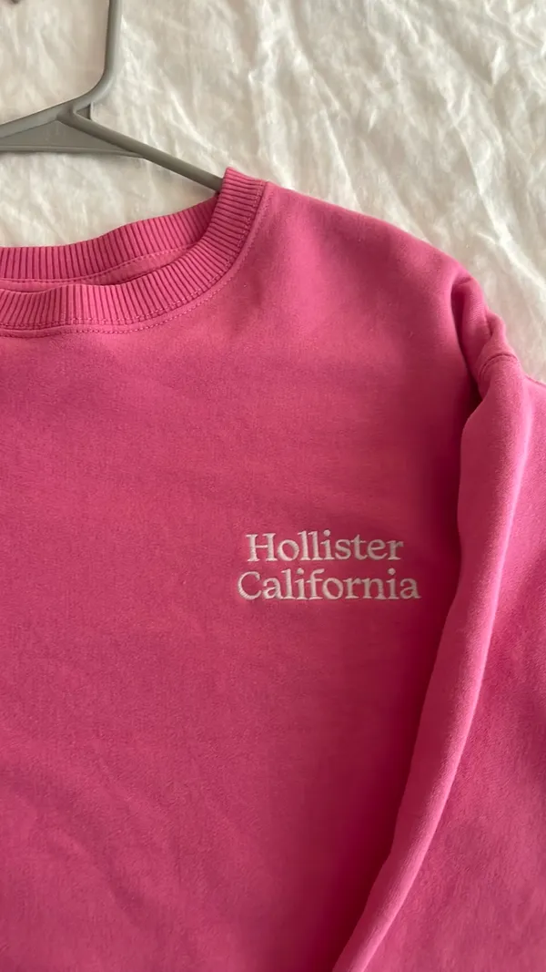 Hollister Sweatshirt - Image 3