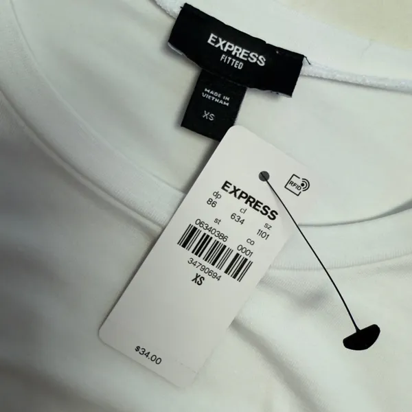 Express Classic White Tee NWT - Image 7