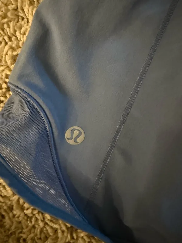 Hotty Hot Lululemon Shorts High-Rise Lined 4" 2 blue - Image 4