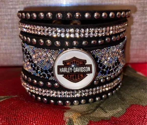 - HD Snap Bling Bracelet - Image 7