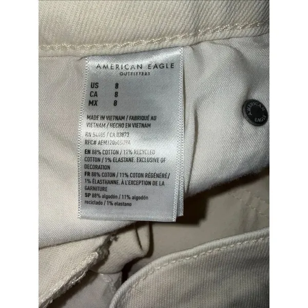 American Eagle Super High Rise Relaxed Short in Cream Size 8 #769 - Image 4