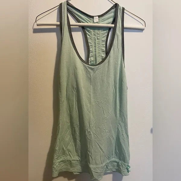 Lululemon Mint Green Racerback Tank Top Sz 8 - Image 7