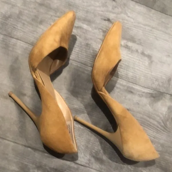 Steve Madden pointy toed tan suede heels - Image 5