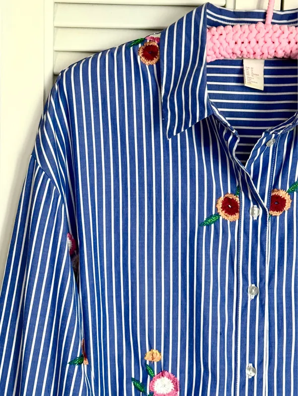 H&M embroidered poplin button down shirt - size 12  - Image 5