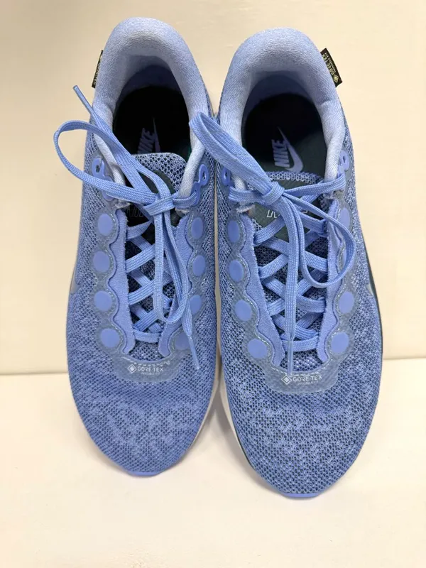 Nike Motiva Gore-Tex Walking Shoes - Image 3