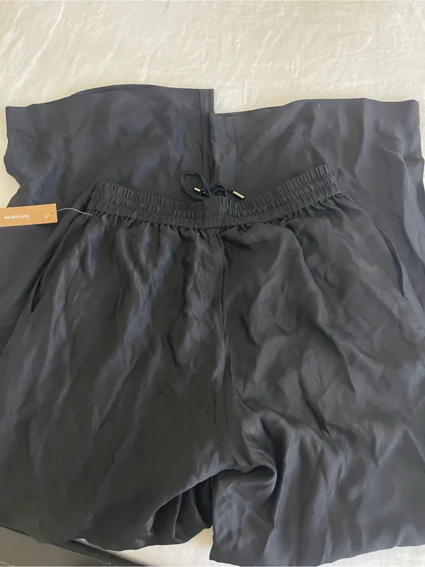 NWT CAARA Harmony Pant size 6 Black drawstring Few Moda Theory - Image 9