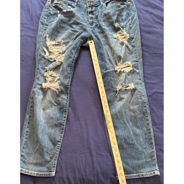 Judy Blue Los Angeles Boyfriend Fit Distressed Ripped Jeans Medium Wash 18W - Image 3
