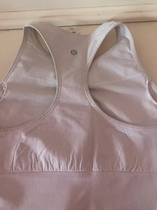 white sports bra - Image 3