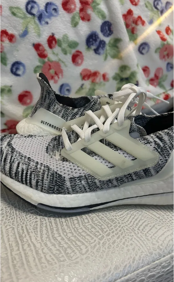 Adidas Ultraboost 21 Women’s Running Shoes - Image 12