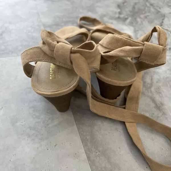 Reaction‎ Kenneth Cole Women's DRIVE AWAY Tan Heels Size 8.5 Ankle Lace - Image 6