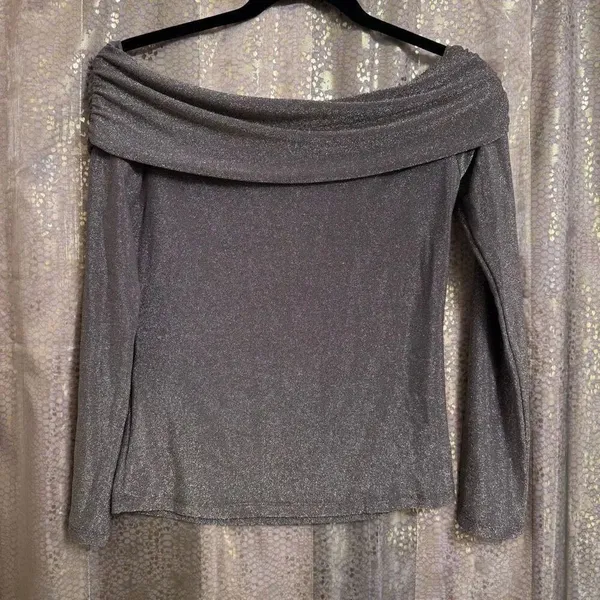 Banana Republic Gold Brown Metallic Sparkly Low Shoulder Top Small - Image 2