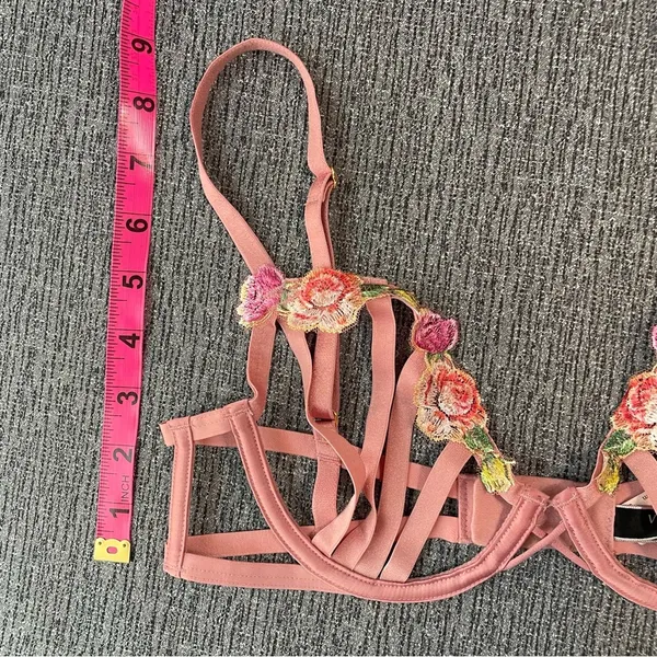 Victoria’s Secret Very Sexy Bra - Image 13