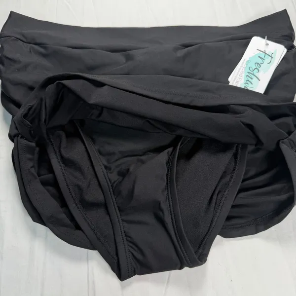 Freshwater Bikini Skirt Women's Medium Black Ruched Full Coverage Mid Rise NWT - Image 3