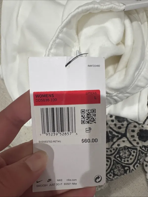 Nike White Drawstring Sweatpants with Red Tag - Image 6
