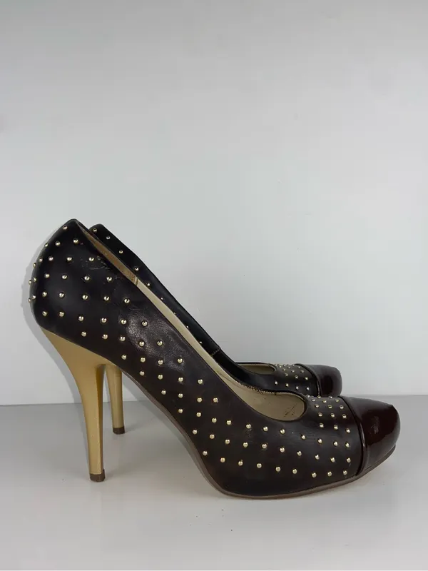 Liliana Black Studded High Heel Pump with Brown Cap Toe Size 8.5 Dolace - Image 3