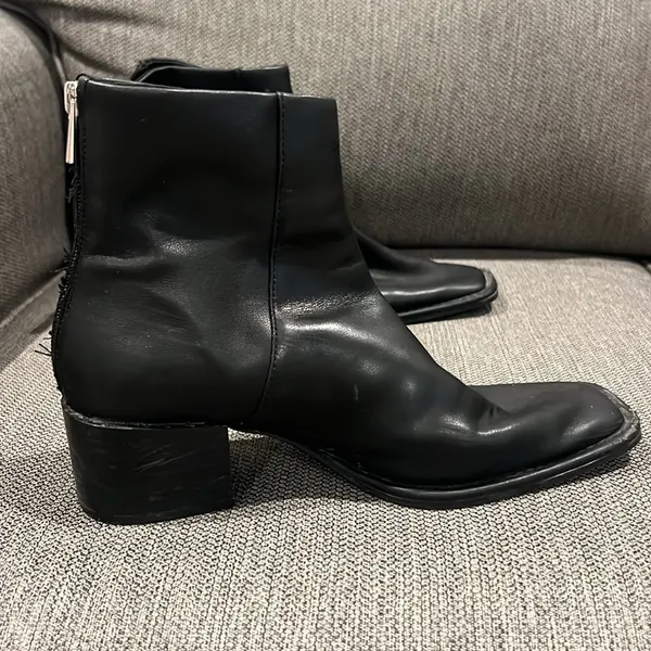 Sleek Black Ankle Booties Size 8 - Image 3