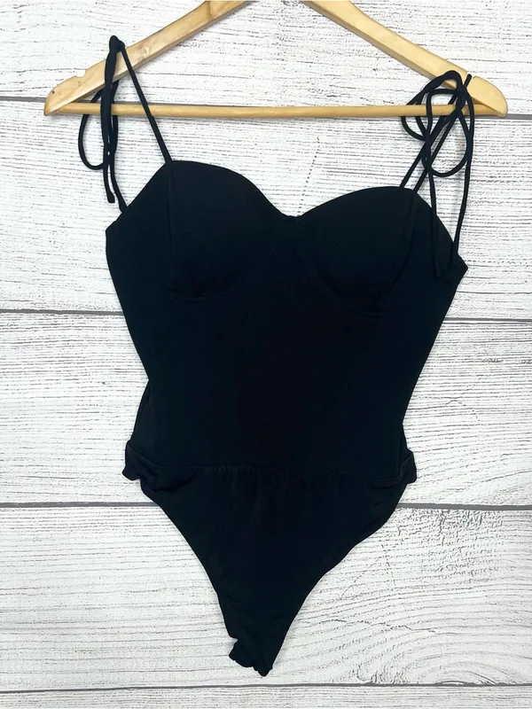 Lulu's Black Bustier Structured Cup Sweetheart Shoulder Tie Bodysuit Size Medium - Image 10