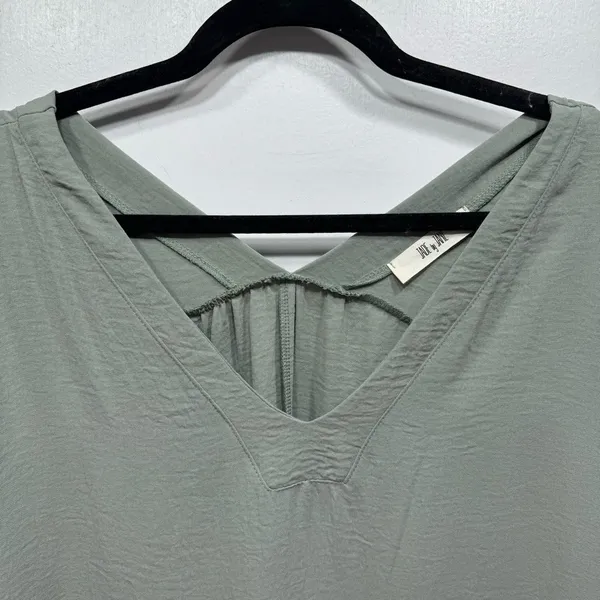 Sage Green Flowy Boxy Cut Sleeveless Maxi Dress with Pockets Jade by Jane NEW - Image 12