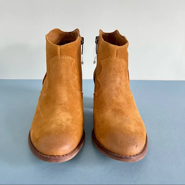 Marc Fisher Stefani Tan Suede Western Ankle Boots‎ - Image 4
