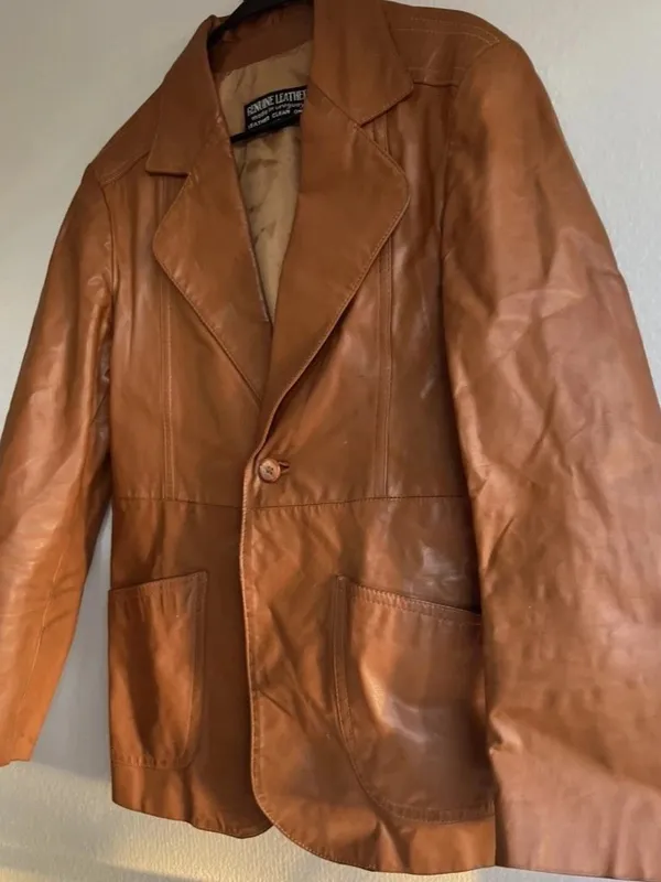 Vintage Blazer Women’s Sz 40 genuine Lined leather jacket made in Uruguay - Image 3