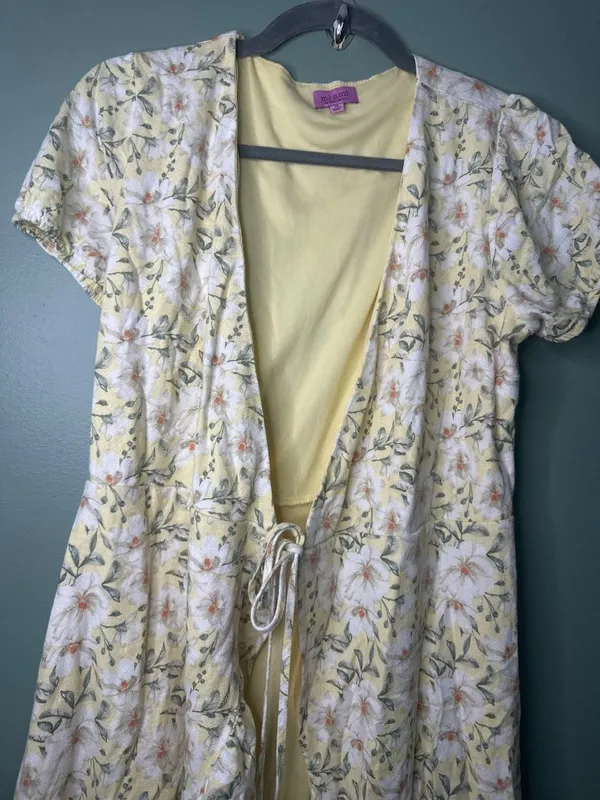 Francesca's Miami Floral Yellow Wrap Maxi Dress Cover Up Cottagecore Ruffle M - Image 2