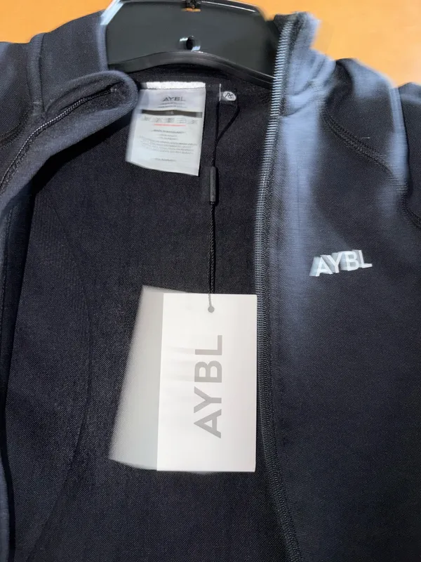 AYBL balance V3 Zip Jacket - Image 2