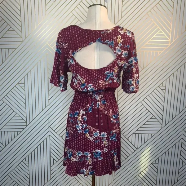 Band of Gypsies‎ Samantha Floral Cutout Dress - Image 8