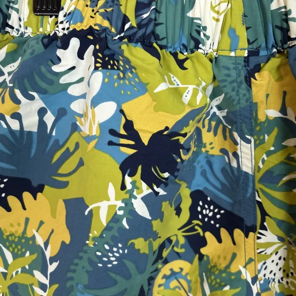 Patagonia Shorts‎ Womens Sz XS Tropical Leaf All Over Athletic Nylon 2" Inseam - Image 6