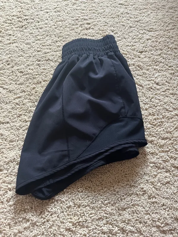 Women’s black shorts - Image 4