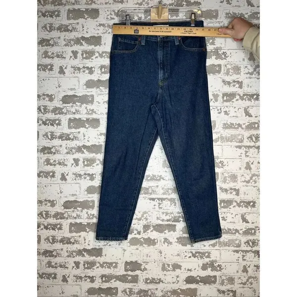 Levi’s | women high waisted mom jeans denim - Image 6