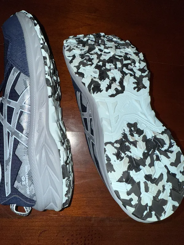 ASICS Women’s Sneakers blue size 9 - Image 5
