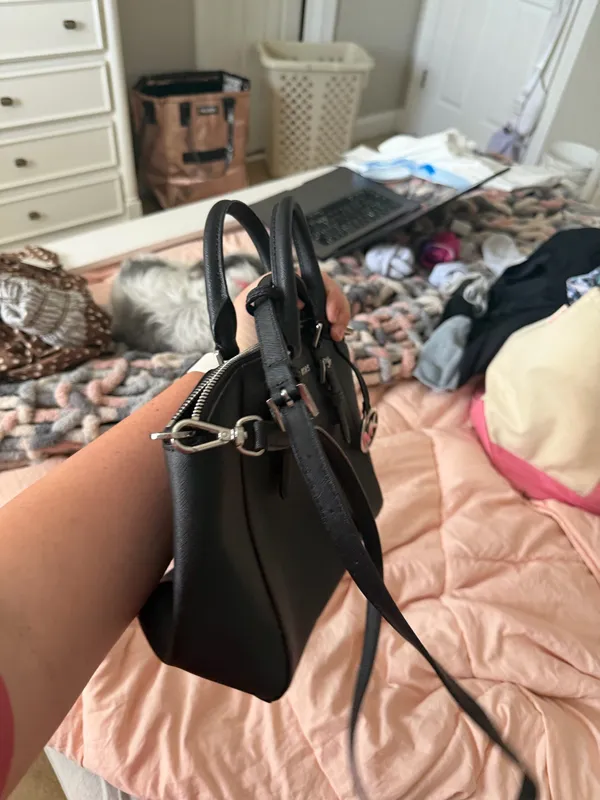 Michael Kors Purse Crossbody Black Leather - Image 2