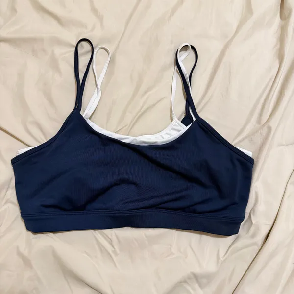 Alo Yoga Airbrush Bra - Image 3
