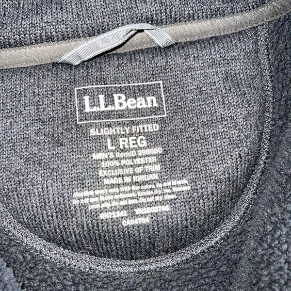 LL Bean Gray Mockneck Sweatshirt Size Large - Image 4