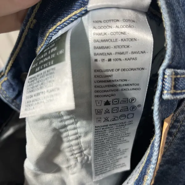 Levi’s Low Pro Straight Medium Wash Denim Jeans size 25 - Image 6