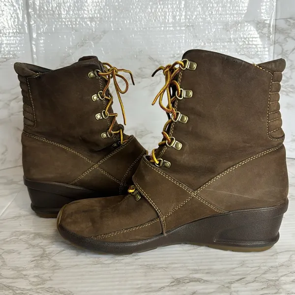 Timberland Brown Nubuck Leather Lace Up Wedge Boots size 9.5‎ - Image 8